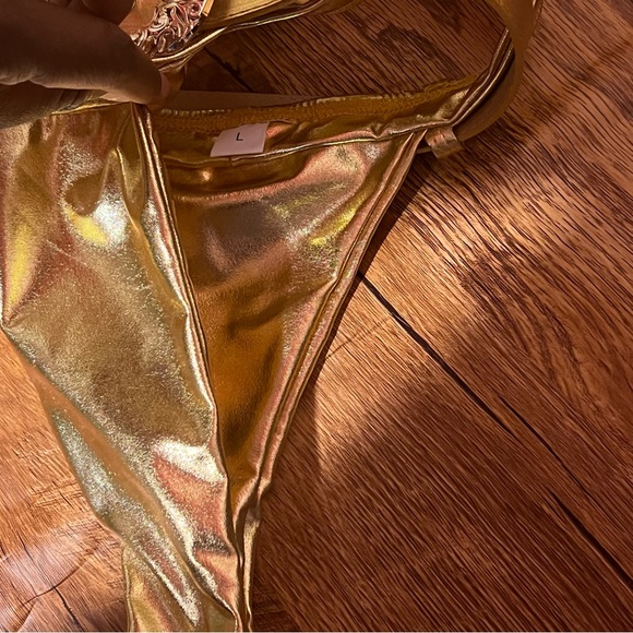 4.Double belted metallic gold one piece bikini size L - Picture 6 of 10